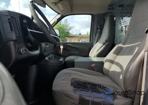 2013 Chevrolet Express G2500 из США, поврежденный, VIN 1GCWGFCA2D1120685